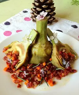 Acacia artichoke