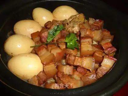 Black tea roast egg and pork