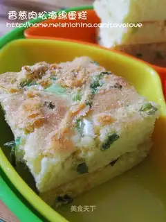 Chives and pork floss sponge cake