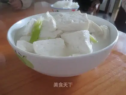 White rolled tofu