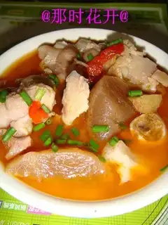sour radish trotters soup