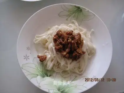 Noodles with Moo Shu Pork Sauce