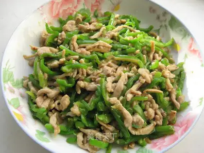 green pepper meat