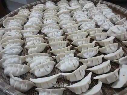 Three delicacies dumplings