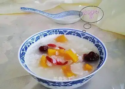 Papaya, red dates, glutinous rice porridge