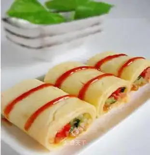 egg and meat floss roll