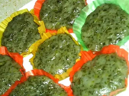 Sweet Qingming Cake