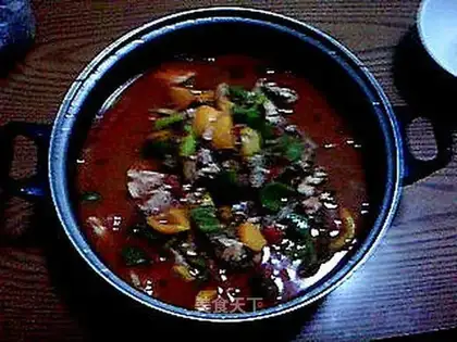Big pot of hot and sour fish