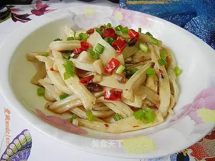 Pleurotus eryngii salad