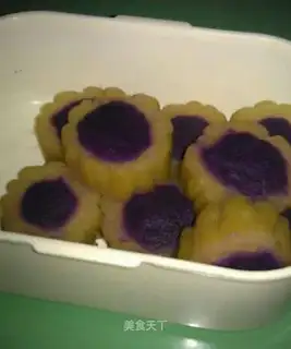 Purple sweet potato and bitter gourd ring