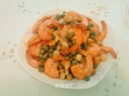 Jade shrimp in tomato sauce