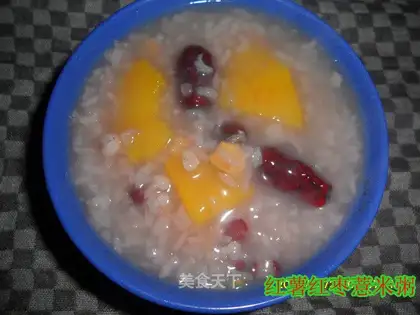 Sweet potato, red dates, and coix rice porridge
