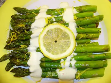 Garlic roasted asparagus