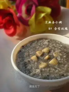 Sesame and almond porridge