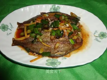 Braised pork fish