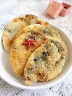 Moldy dried vegetables sesame seed cake