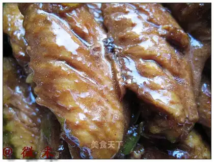Chicken wings in oyster sauce