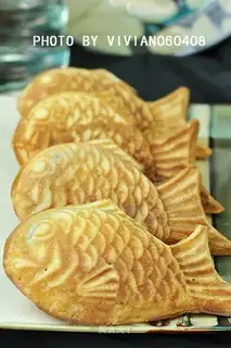 Sharper with bean paste
