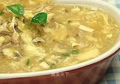 Home-cooked hot and sour soup