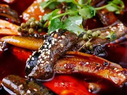 Eel back with fresh pepper