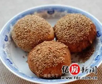 Hongmali sesame seed cake
