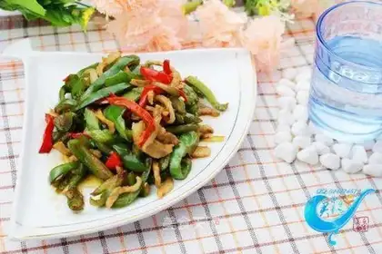 green pepper meat