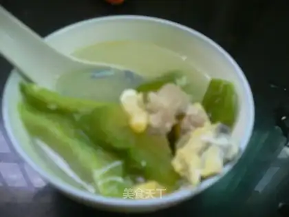 Balsam pear and salted egg soup