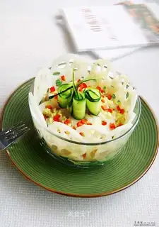 lotus root slices with ginger juice
