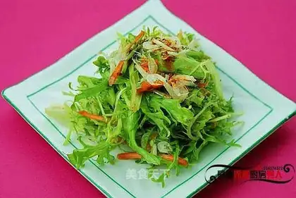 Shrimp skin mixed with bitter chrysanthemum