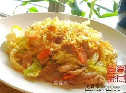 Japanese fried Udon noodles