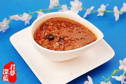 Spicy pork sauce