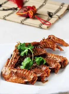 Spicy stewed duck fin
