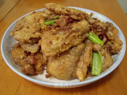 Dry stir-fried hairtail