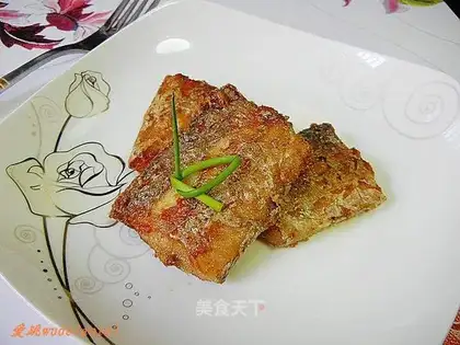 Pan-fried hairtail