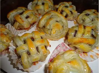 Flying cake version of bean paste crisp balls