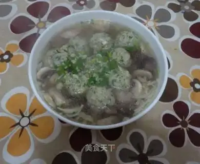 shepherd's purse and meat round mushroom soup