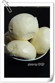 steamed steamed buns
