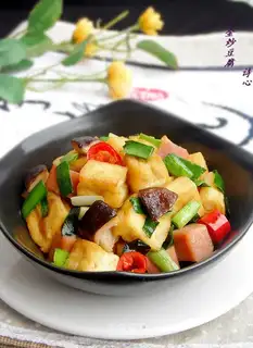 Home-cooked stir-fried tofu