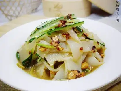 Homemade cold noodles