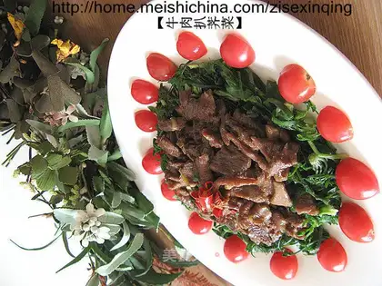 Stewed beef with shepherd's purse