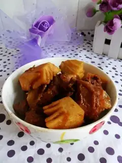 Roasted duck with bamboo shoots