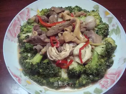 stir-fried broccoli with chicken offal