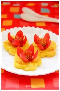 Pattern steamed bun slices