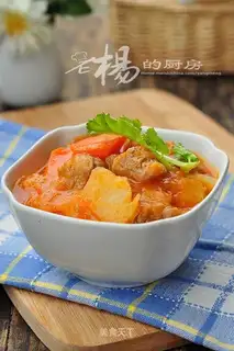 Stewed beef brisket with tomato