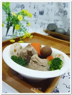 assorted crispy bone soup