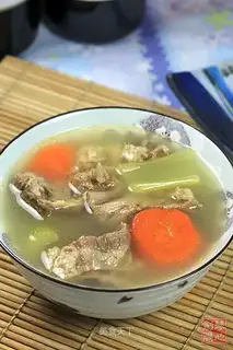 Carrot and beef brisket soup