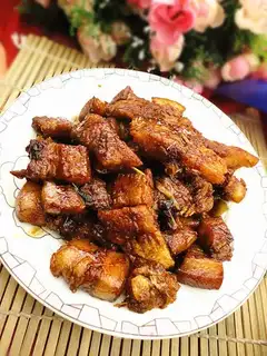 Roasted pork with yellow croaker rice