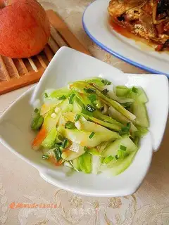 Chili oil salad