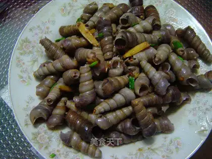 stir-fried snails in soy sauce