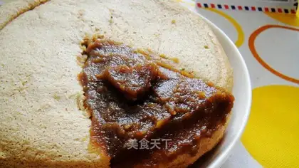 Jujube mashed brown sugar cake